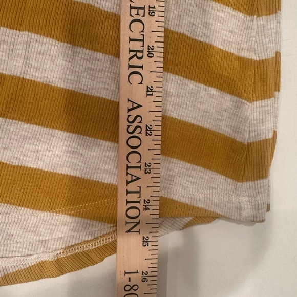 Cabi Liner Tank- Stripes Oversized-Summer Staple-Sz Medium Casual Layer - Picture 7 of 12